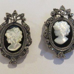 Pair Vintage Mother of Pearl Cameo Brooches/Pendan